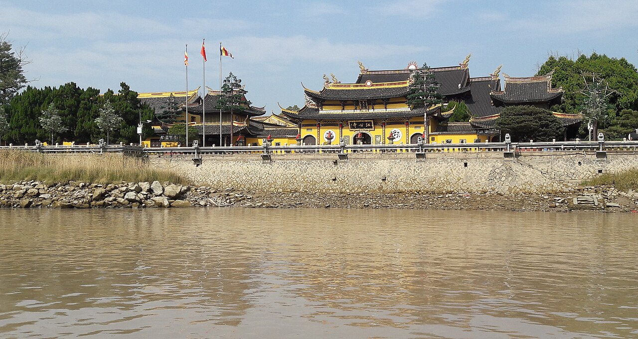 江心寺全景